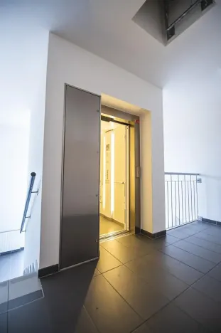 Pronájem bytu 3+kk, Praha - Jinonice, Brzorádových, 100 m2