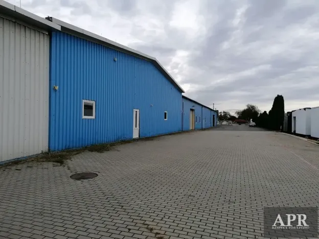 Prodej skladu, Huštěnovice, 2242 m2