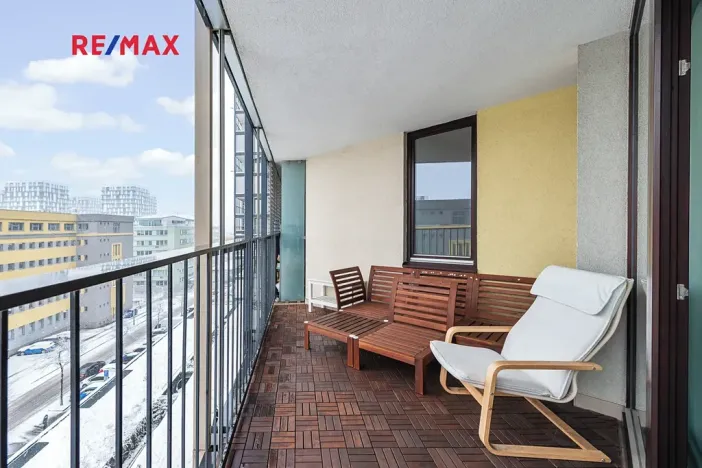 Pronájem bytu 2+kk, Praha - Žižkov, Ke kapslovně, 64 m2