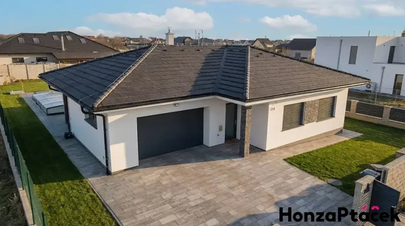 Prodej rodinného domu, Křenice, V Kukli, 190 m2