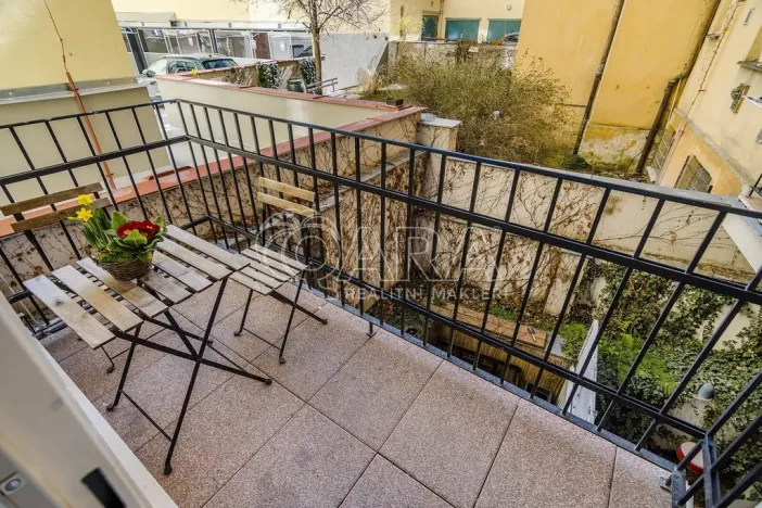 Pronájem bytu 1+kk, Praha - Holešovice, Šimáčkova, 33 m2