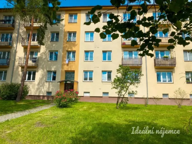 Pronájem bytu 2+kk, Ostrava - Poruba, Gen. Sochora, 58 m2