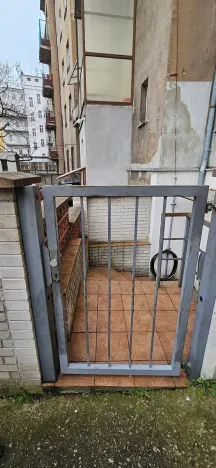 Dražba - jiné, Hradec Králové, Karla Hynka Máchy, 1 m2