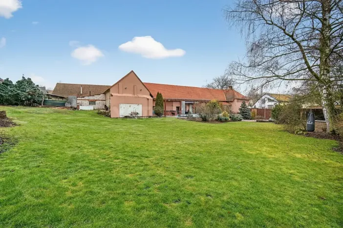 Prodej rodinného domu, Chotíkov, 280 m2