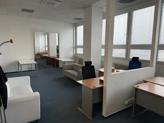 Pronájem kanceláře, Brno, Cejl, 285 m2