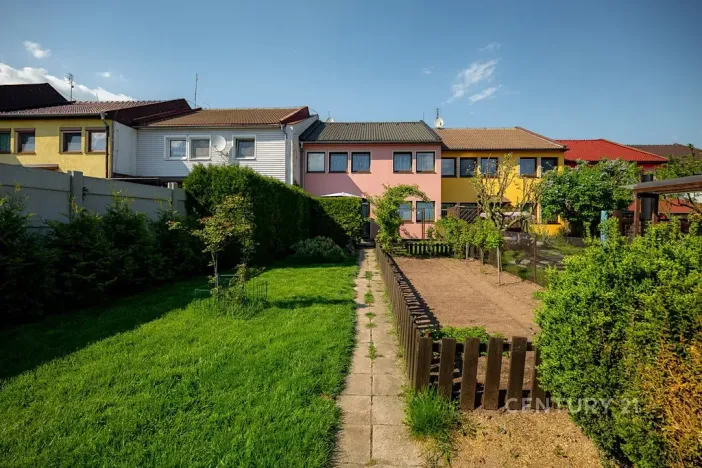 Prodej rodinného domu, Vroutek, Na Hůrce, 140 m2