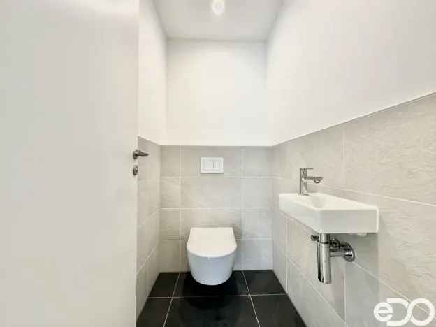 Pronájem bytu 3+kk, Praha, Ujgurská, 68 m2