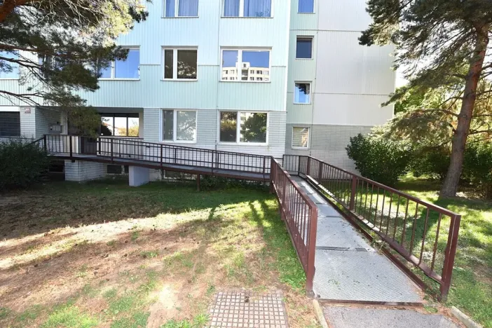 Prodej bytu 3+1, Praha - Horní Měcholupy, Boloňská, 77 m2