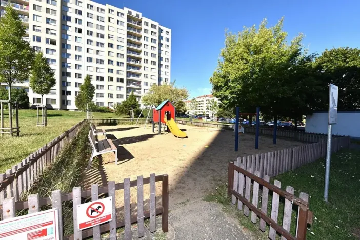 Prodej bytu 3+1, Praha - Horní Měcholupy, Boloňská, 77 m2