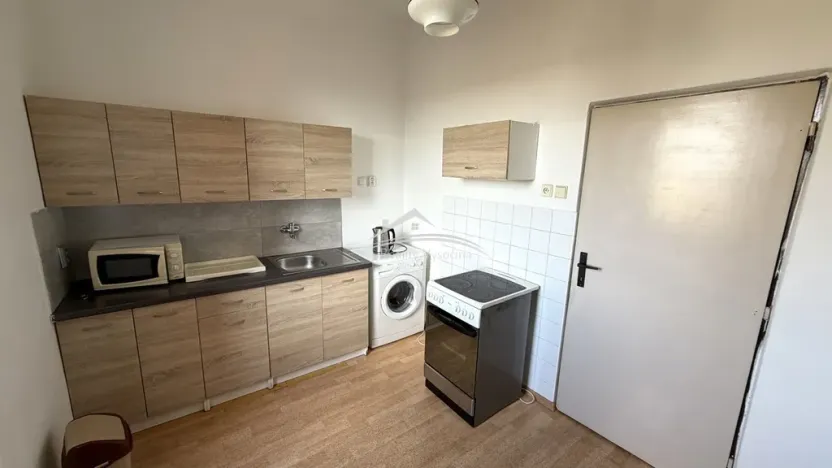 Pronájem bytu 2+1, Žirovnice, Komenského, 56 m2