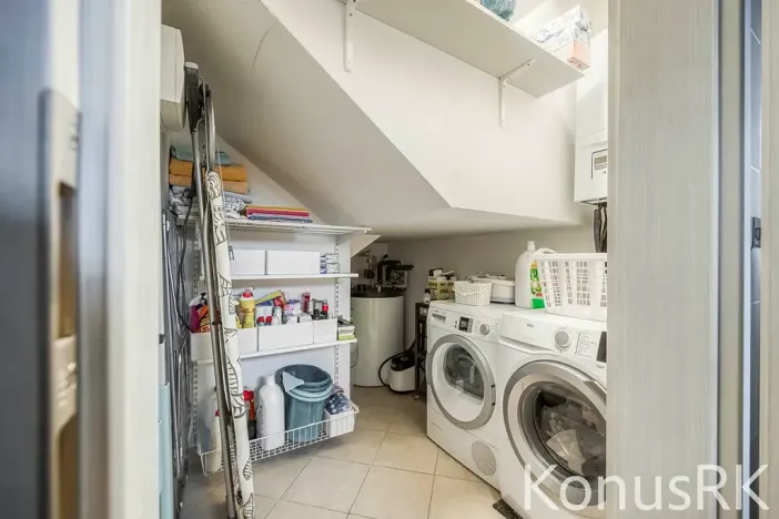 Prodej rodinného domu, Praha - Pitkovice, Lošáková, 137 m2