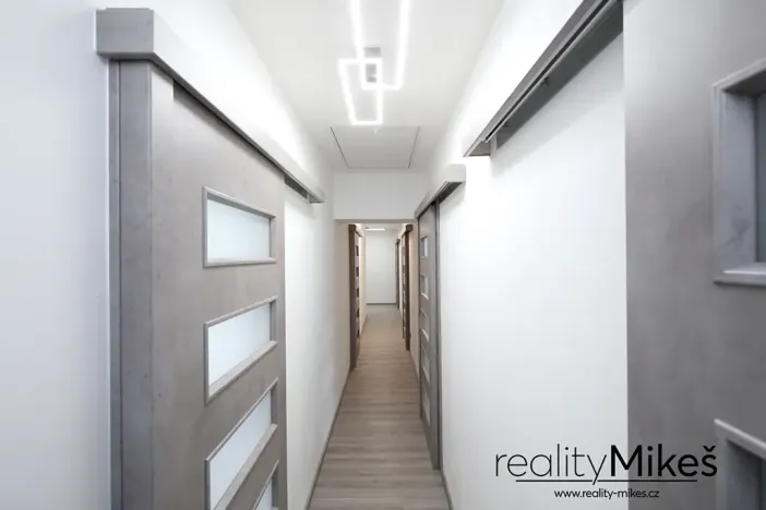 Pronájem bytu 4+kk, Rychnov u Jablonce nad Nisou, Malířská, 131 m2