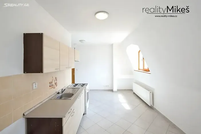 Pronájem bytu 2+1, Liberec, Pražská, 68 m2