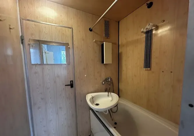 Pronájem bytu 1+1, Strakonice, Bezděkovská, 40 m2