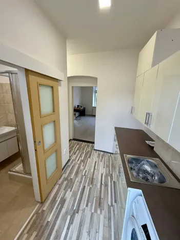 Pronájem bytu 1+kk, Brno, Dukelská třída, 28 m2