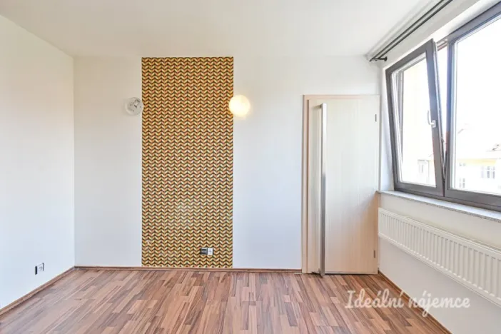 Pronájem bytu 2+kk, Brno, Merhautova, 50 m2