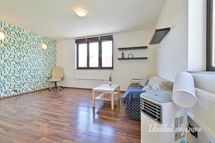 Pronájem bytu 2+kk, Brno - Černá Pole, Merhautova, 50 m2