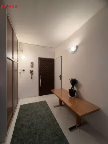 Prodej bytu 3+1, Aš, Dlouhá, 60 m2