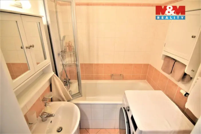 Pronájem bytu 2+kk, Hostivice, 52 m2