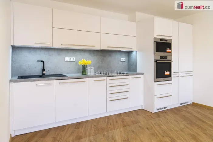 Prodej bytu 3+kk, Všemina, 65 m2