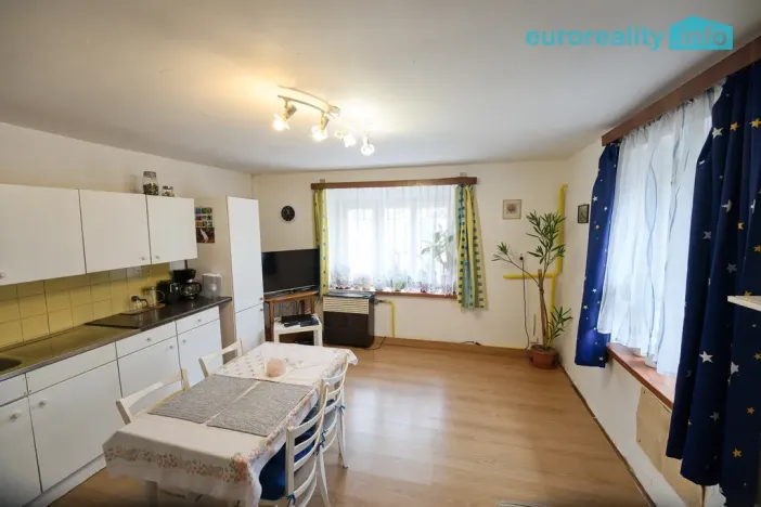 Prodej rodinného domu, Brňany, 114 m2