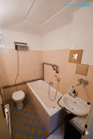 Prodej rodinného domu, Brňany, 114 m2