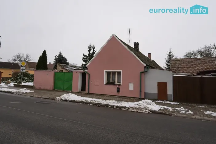 Prodej rodinného domu, Brňany, 114 m2