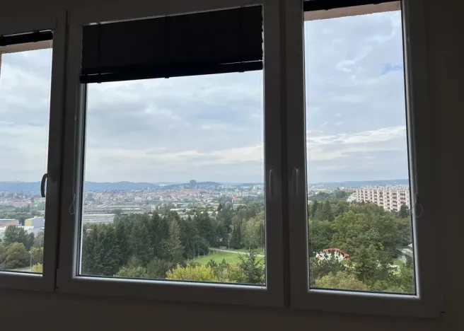 Pronájem bytu 1+kk, Brno - Lesná, Halasovo náměstí, 26 m2