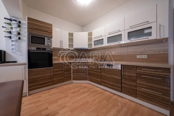 Prodej bytu 3+kk, Praha - Letňany, Malkovského, 94 m2