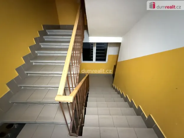 Pronájem bytu 1+1, Lužec nad Vltavou, Jiráskova, 43 m2