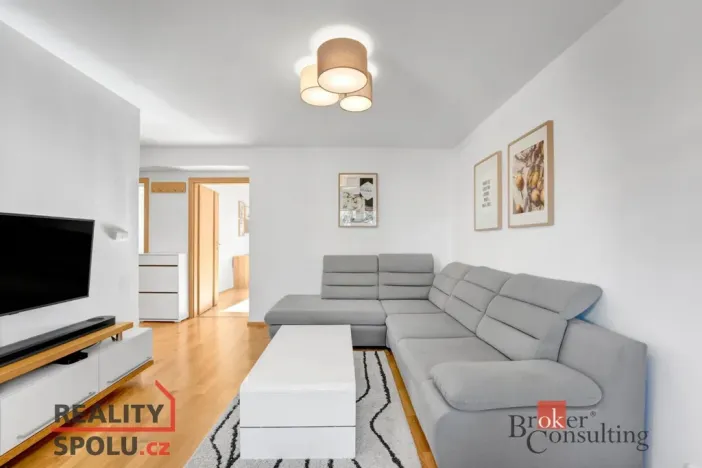 Pronájem bytu 3+kk, Pardubice - Bílé Předměstí, Na Drážce, 60 m2