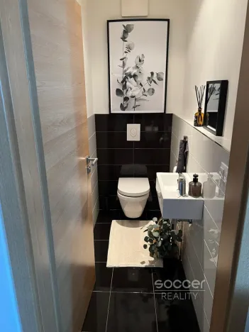 Pronájem bytu 2+kk, Praha - Vysočany, Sousedíkova, 48 m2