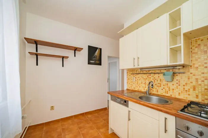 Pronájem bytu 2+1, Praha - Břevnov, Zeyerova alej, 58 m2