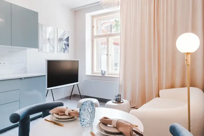 Pronájem bytu 2+kk, Praha - Vršovice, Košická, 35 m2