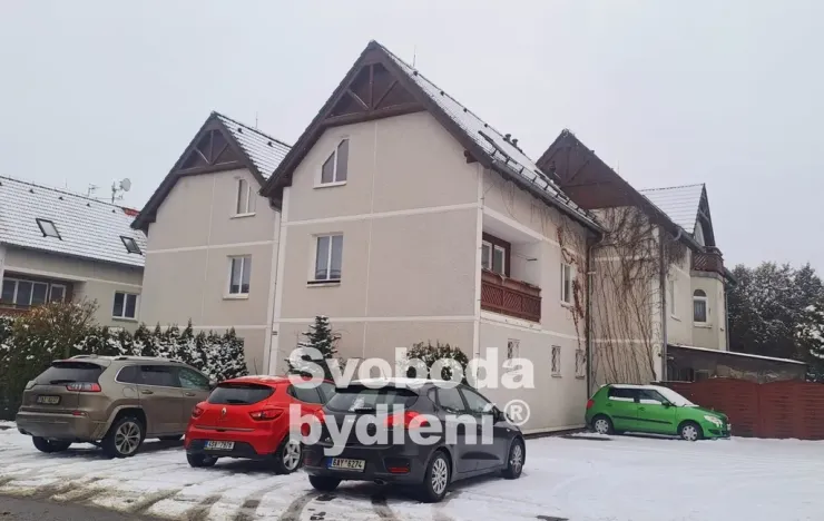 Pronájem bytu 2+1, Nupaky, K Parku, 54 m2