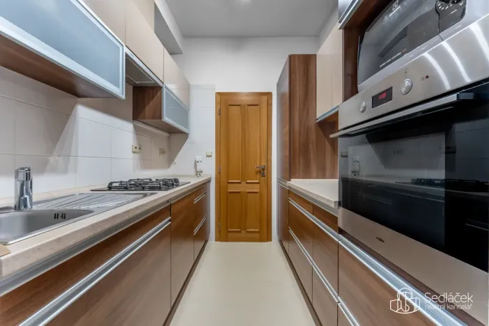 Prodej bytu 3+1, Praha - Podolí, Sinkulova, 78 m2