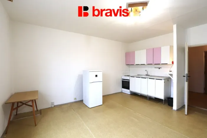 Pronájem bytu 1+kk, Brno - Líšeň, Horníkova, 30 m2