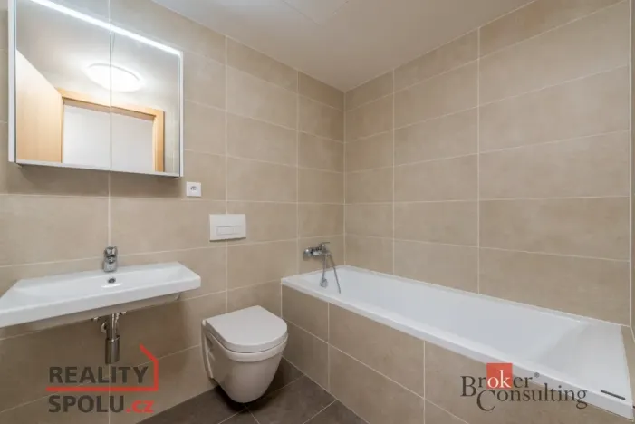 Pronájem bytu 2+kk, Praha - Vysočany, Smržových, 52 m2