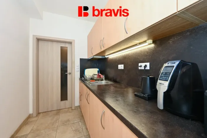 Pronájem bytu 1+kk, Brno - Pisárky, Poříčí, 31 m2