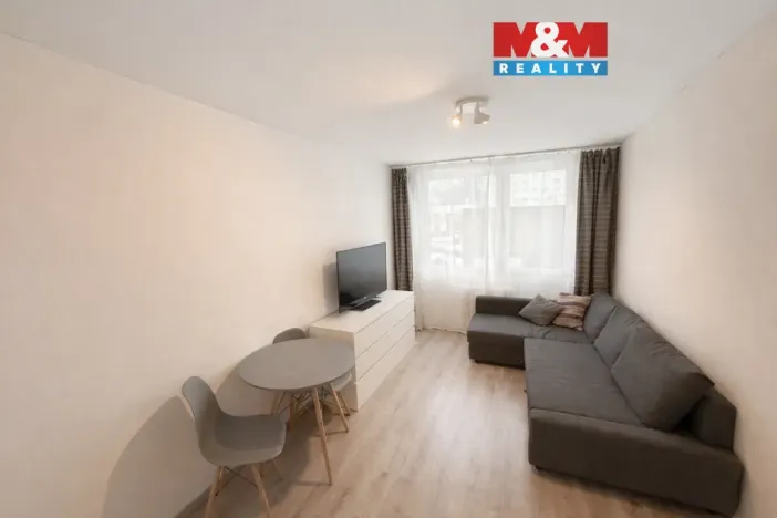 Pronájem bytu 2+kk, Kladno - Kročehlavy, Holandská, 40 m2