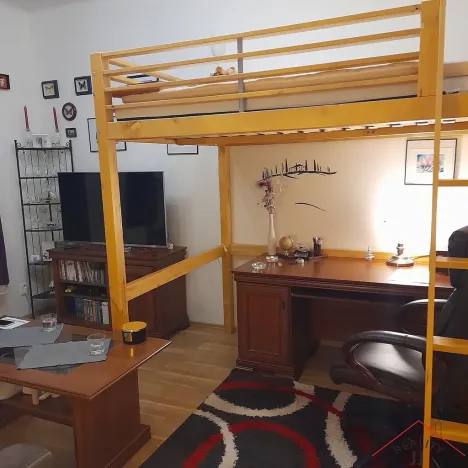 Prodej bytu 2+kk, Praha - Libeň, Zenklova, 31 m2