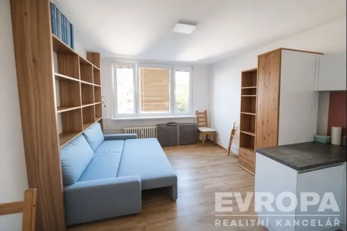 Prodej bytu 1+kk, Praha - Malešice, Počernická, 28 m2