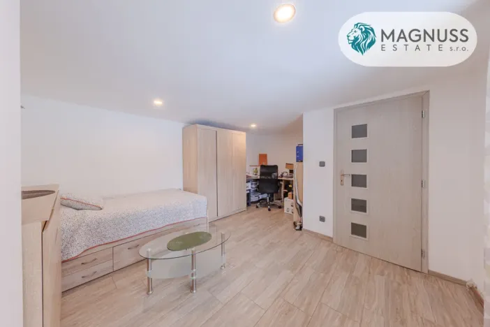 Prodej rodinného domu, Záříčí, 103 m2