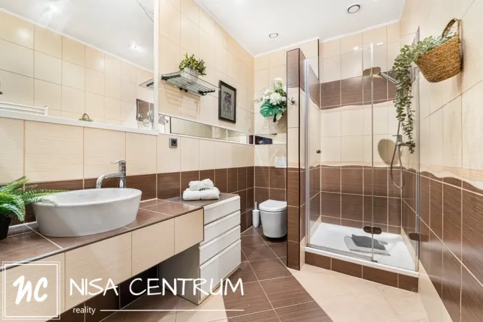 Prodej rodinného domu, Liberec, Josefinino údolí, 430 m2