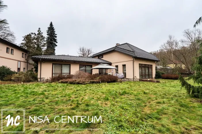 Prodej rodinného domu, Liberec, Josefinino údolí, 430 m2