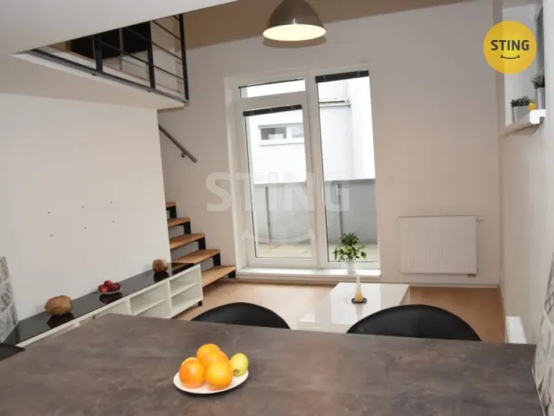 Pronájem bytu 2+kk, Zlín, Zahradní, 46 m2