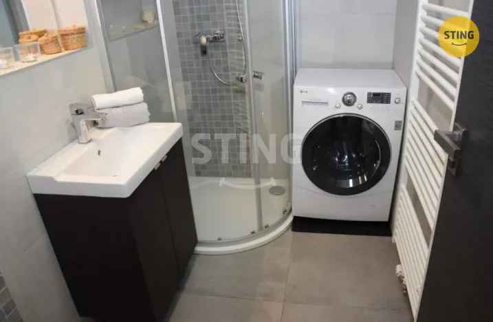 Pronájem bytu 2+kk, Zlín, Zahradní, 46 m2