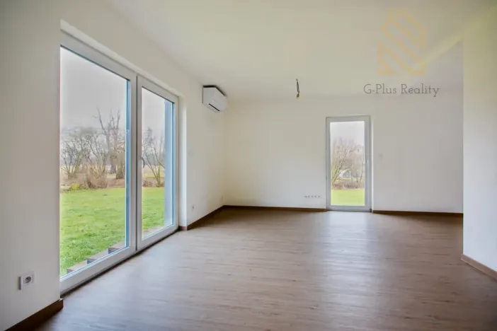 Prodej rodinného domu, Uhersko, 84 m2