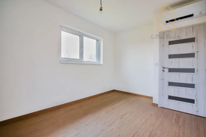 Prodej rodinného domu, Uhersko, 84 m2