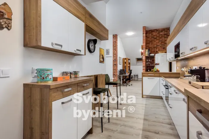 Prodej bytu 2+kk, Praha - Libeň, Prosecká, 64 m2